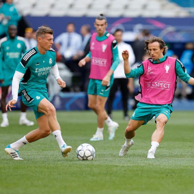 1653707064165071334.jpg 004cWfYKgy1h2np8510vfj60u00u045e02.jpg