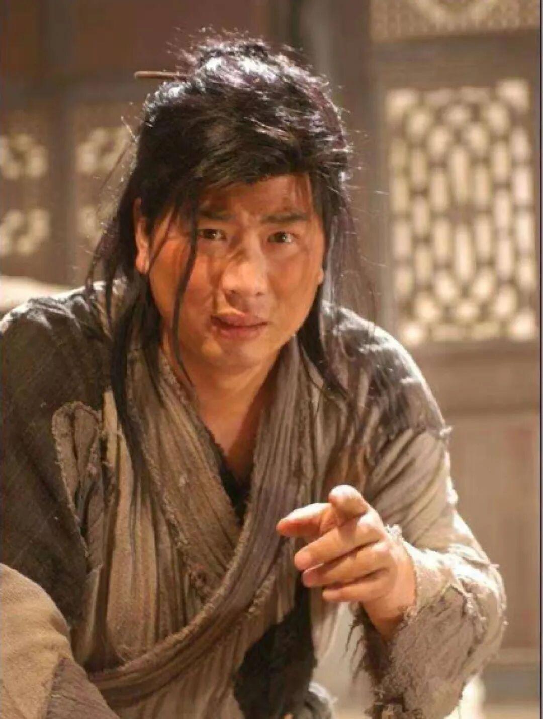 半岛体育-《武林外传》演员在郑州开免费自助餐厅,“没有收银台,谁都可以来吃,付钱全凭自愿”,坚持做爱心粥5年,本人:任何有需要的人都能来